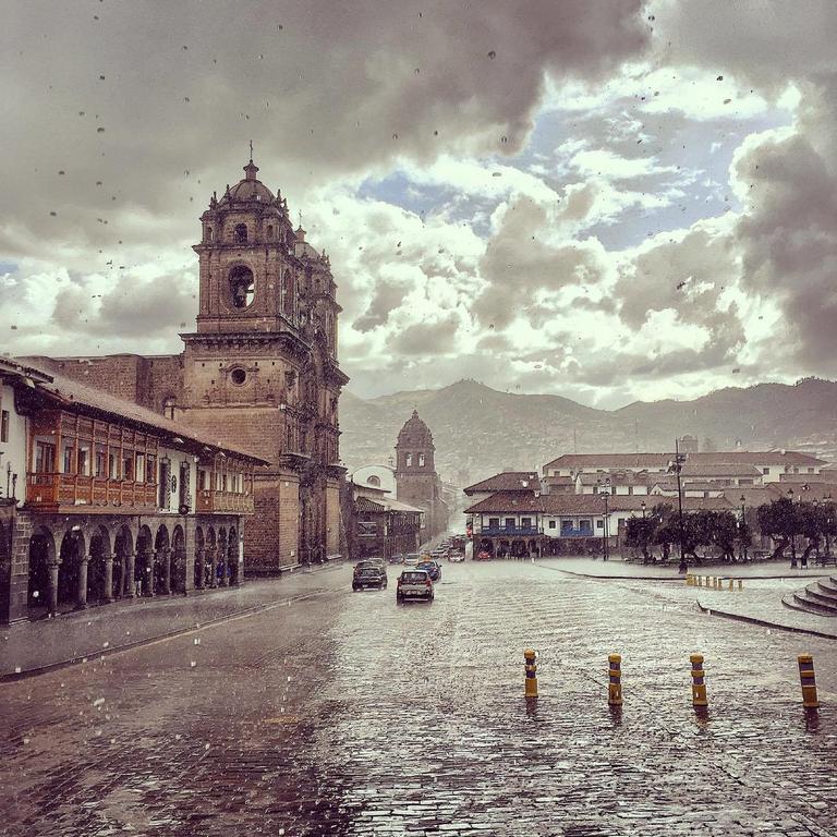 Hostal Atlantis Cuzco Exterior photo