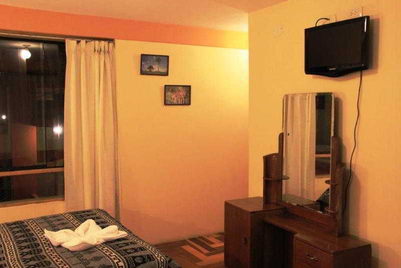Hostal Atlantis Cuzco Exterior photo